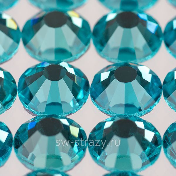 YHB 28 ss30 Light Turquoise HF 152